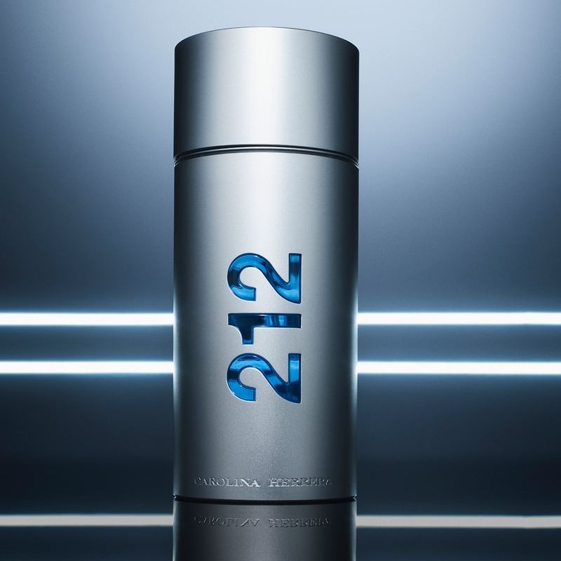 Carolina Herrera 212 NYC Men EDT For Men